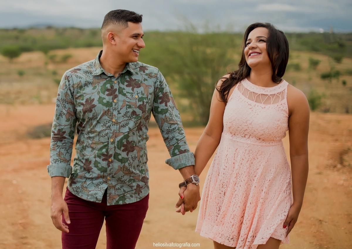 Ensaio de casal, pre casamento, meu cachorro, foto com cachorro, pre casamento, casal, namorados