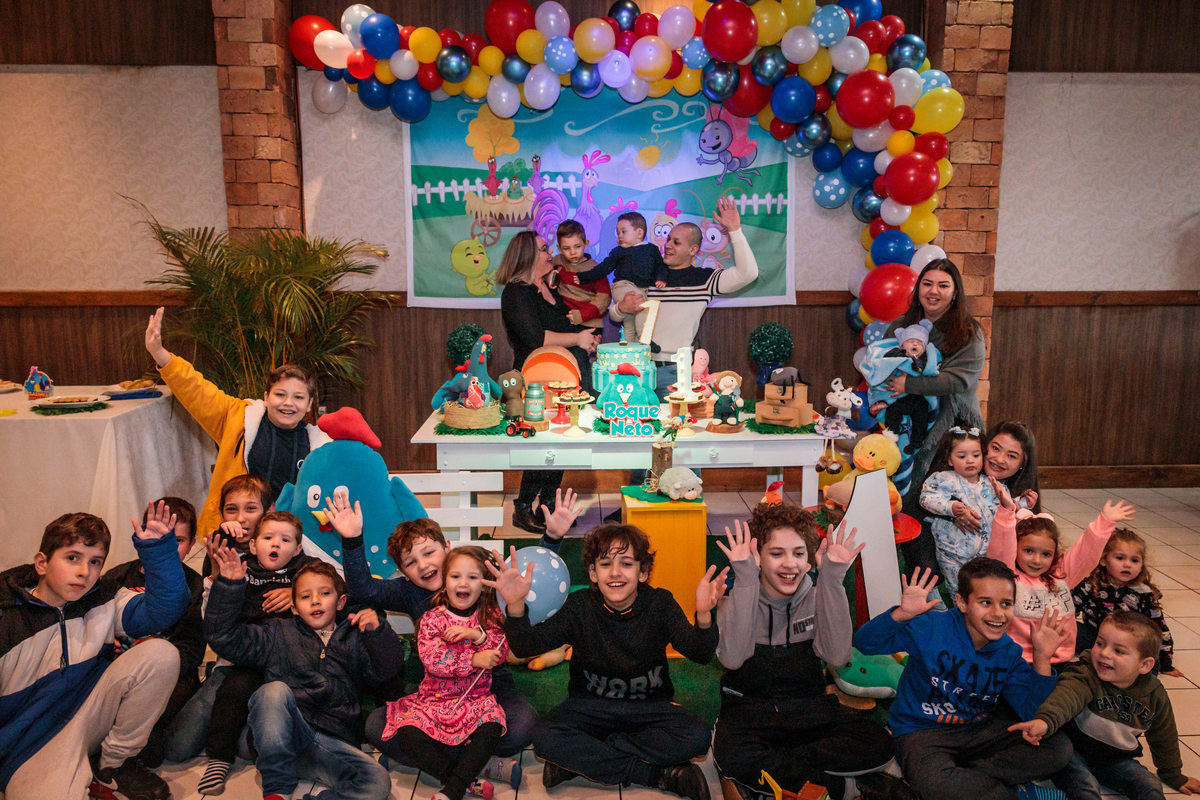 aniversário infantil, tulip garden eventos, aniversário de 1 ano, fotografo em caxias do sul, bolo de aniversário, espaço de eventos, aniversário de menino, aniversário de criança, fotografo de crianças, festas em caxias do sul, decoração de eventos