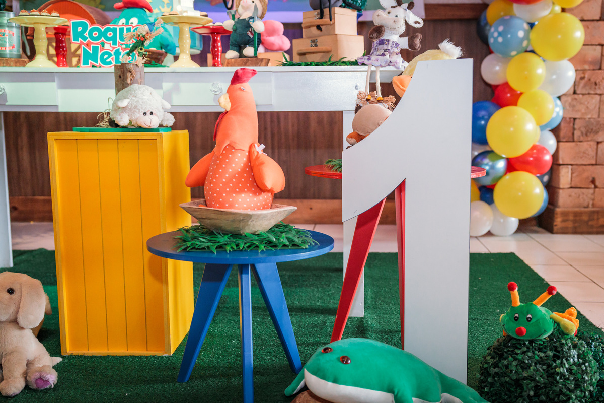 aniversário infantil, tulip garden eventos, aniversário de 1 ano, fotografo em caxias do sul, bolo de aniversário, espaço de eventos, aniversário de menino, aniversário de criança, fotografo de crianças, festas em caxias do sul, decoração de eventos