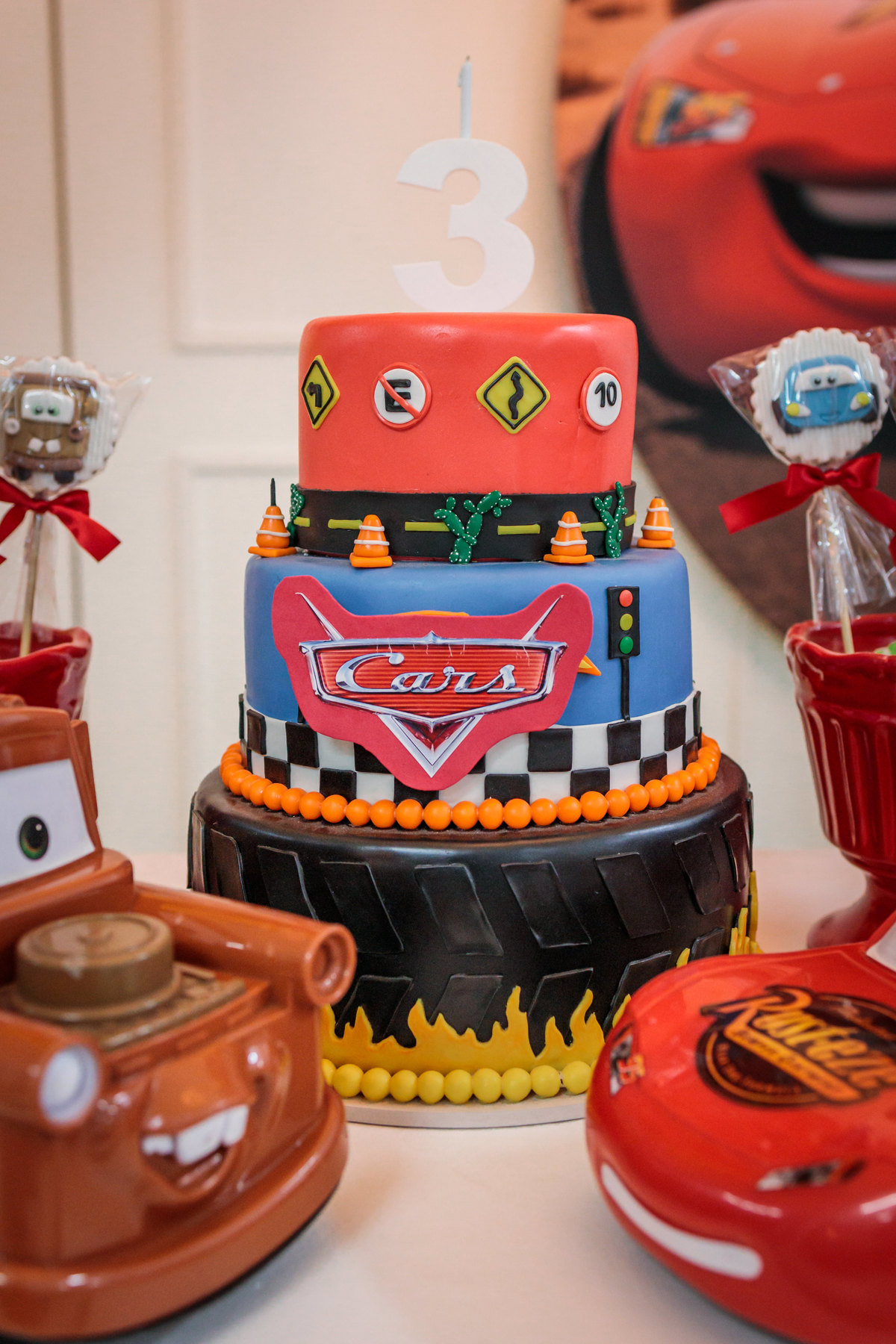 aniversário infantil, park fest, aniversário de 1 ano, fotografo em caxias do sul, bolo de aniversário, espaço de eventos, aniversário de menino, aniversário de criança, fotografo de crianças, festas em caxias do sul, decoração de eventos