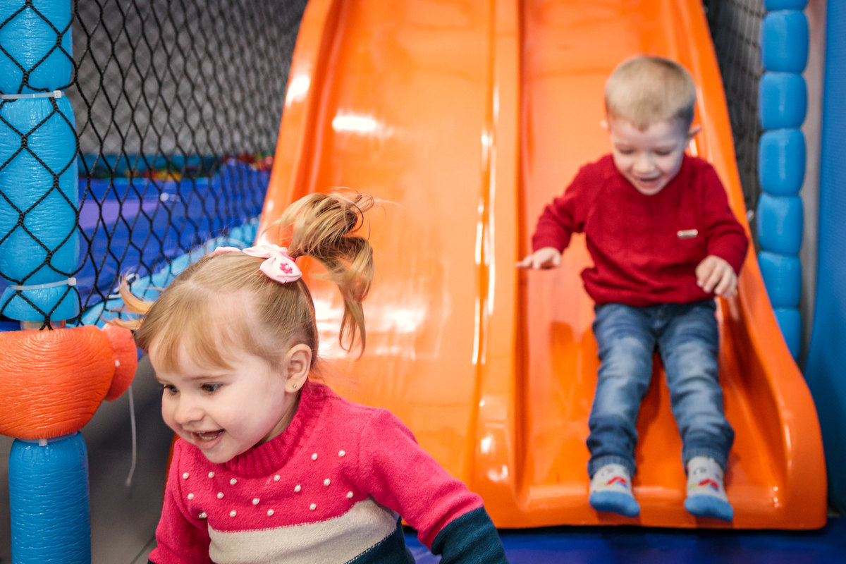 aniversário infantil, park fest, aniversário de 1 ano, fotografo em caxias do sul, bolo de aniversário, espaço de eventos, aniversário de menino, aniversário de criança, fotografo de crianças, festas em caxias do sul, decoração de eventos