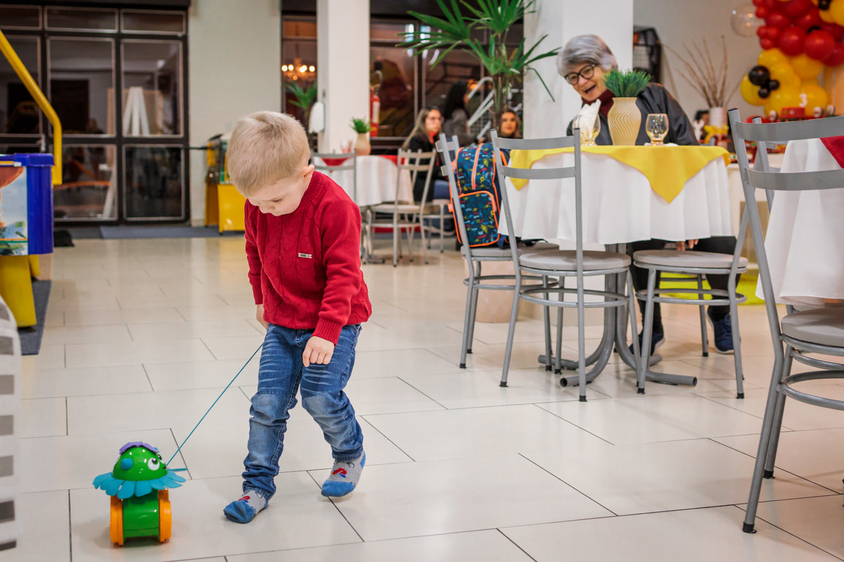 aniversário infantil, park fest, aniversário de 1 ano, fotografo em caxias do sul, bolo de aniversário, espaço de eventos, aniversário de menino, aniversário de criança, fotografo de crianças, festas em caxias do sul, decoração de eventos