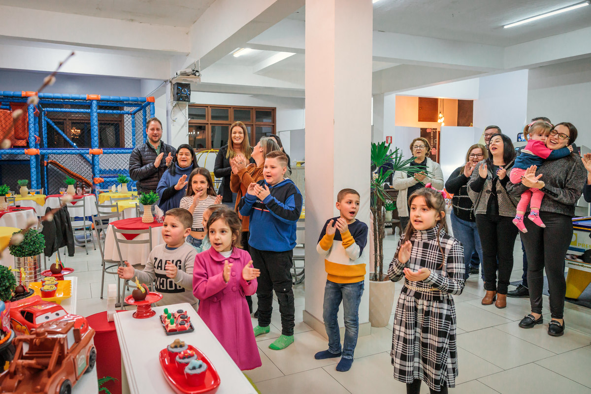 aniversário infantil, park fest, aniversário de 1 ano, fotografo em caxias do sul, bolo de aniversário, espaço de eventos, aniversário de menino, aniversário de criança, fotografo de crianças, festas em caxias do sul, decoração de eventos