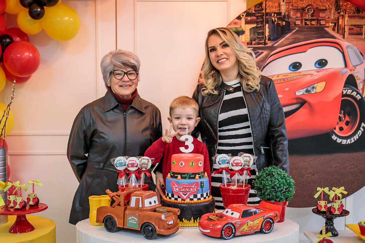 aniversário infantil, park fest, aniversário de 1 ano, fotografo em caxias do sul, bolo de aniversário, espaço de eventos, aniversário de menino, aniversário de criança, fotografo de crianças, festas em caxias do sul, decoração de eventos