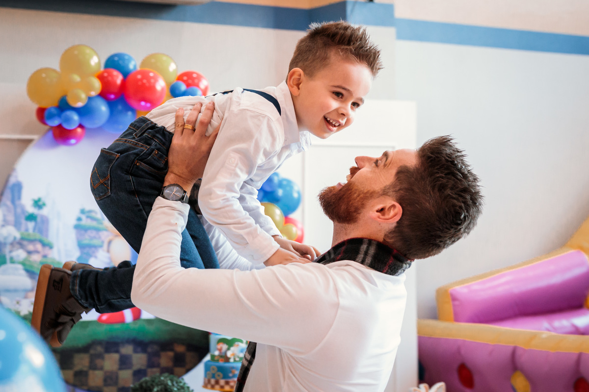 aniversário infantil, happy day festas, aniversário de 5 anos, fotografo em caxias do sul, bolo de aniversário, espaço de eventos, aniversário de menino, aniversário de criança, fotografo de crianças, festas em caxias do sul, decoração de eventos
