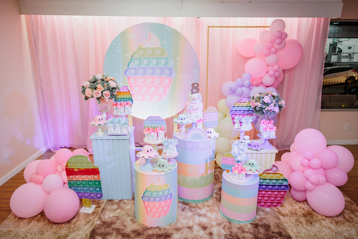 aniversário infantil, bambolino festas, aniversário de 8 anos, fotografo em caxias do sul, bolo de aniversário, espaço de eventos, aniversário de menina, aniversário de criança, fotografo de crianças, festas em caxias do sul, decoração de eventos