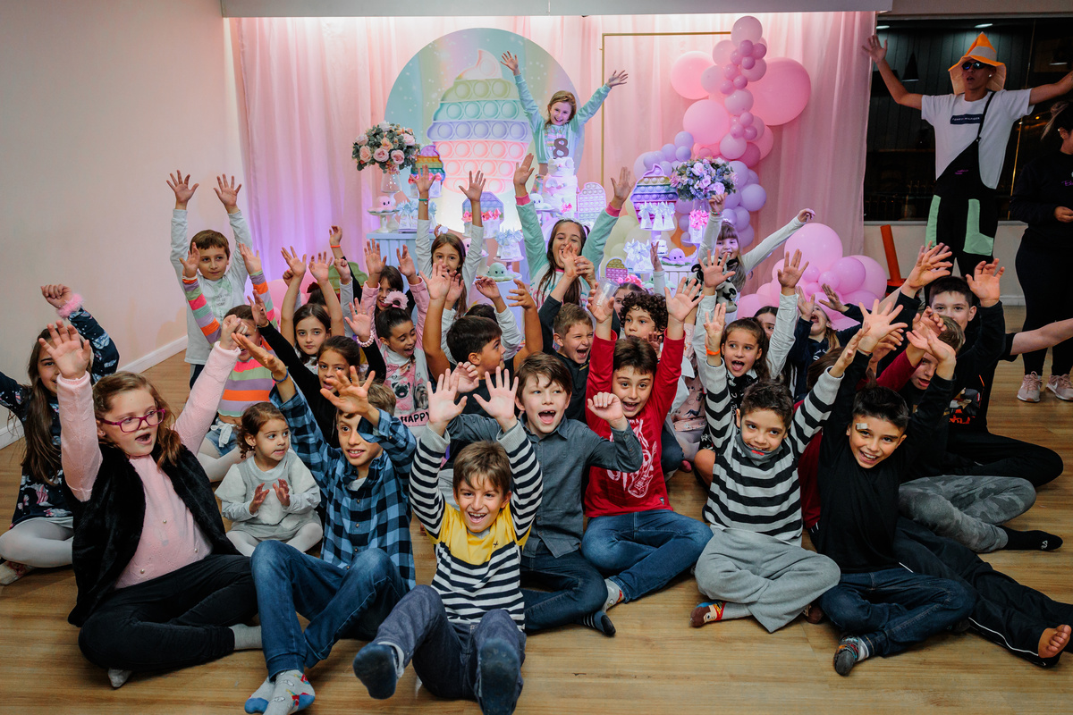 aniversário infantil, bambolino festas, aniversário de 8 anos, fotografo em caxias do sul, bolo de aniversário, espaço de eventos, aniversário de menina, aniversário de criança, fotografo de crianças, festas em caxias do sul, decoração de eventos