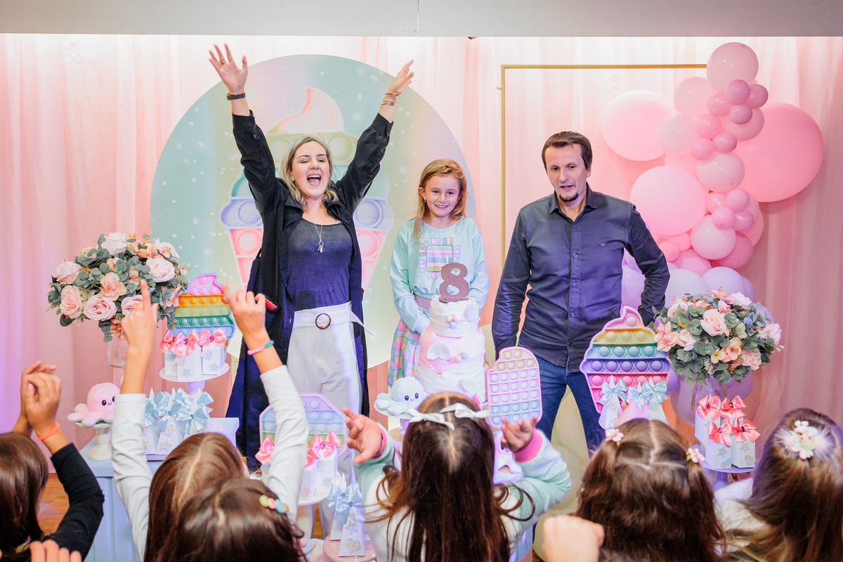 aniversário infantil, bambolino festas, aniversário de 8 anos, fotografo em caxias do sul, bolo de aniversário, espaço de eventos, aniversário de menina, aniversário de criança, fotografo de crianças, festas em caxias do sul, decoração de eventos