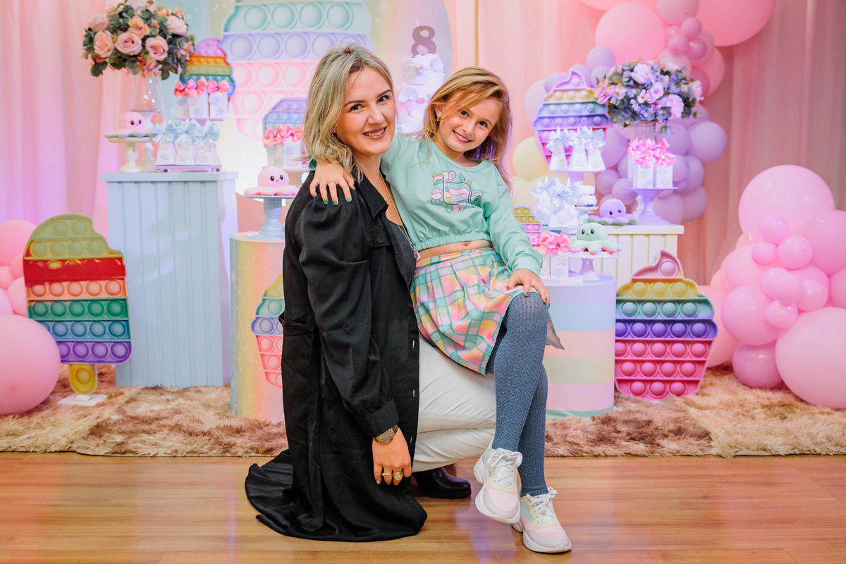 aniversário infantil, bambolino festas, aniversário de 8 anos, fotografo em caxias do sul, bolo de aniversário, espaço de eventos, aniversário de menina, aniversário de criança, fotografo de crianças, festas em caxias do sul, decoração de eventos