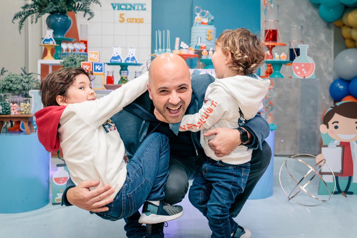 aniversário infantil, festa de aniversário, aniversário de criança, aniversário de menino, bambolino festas, espaço de eventos, fotografo de aniversário infantil, fotografo em caxias do sul, decoração de festas, bolo de aniversário