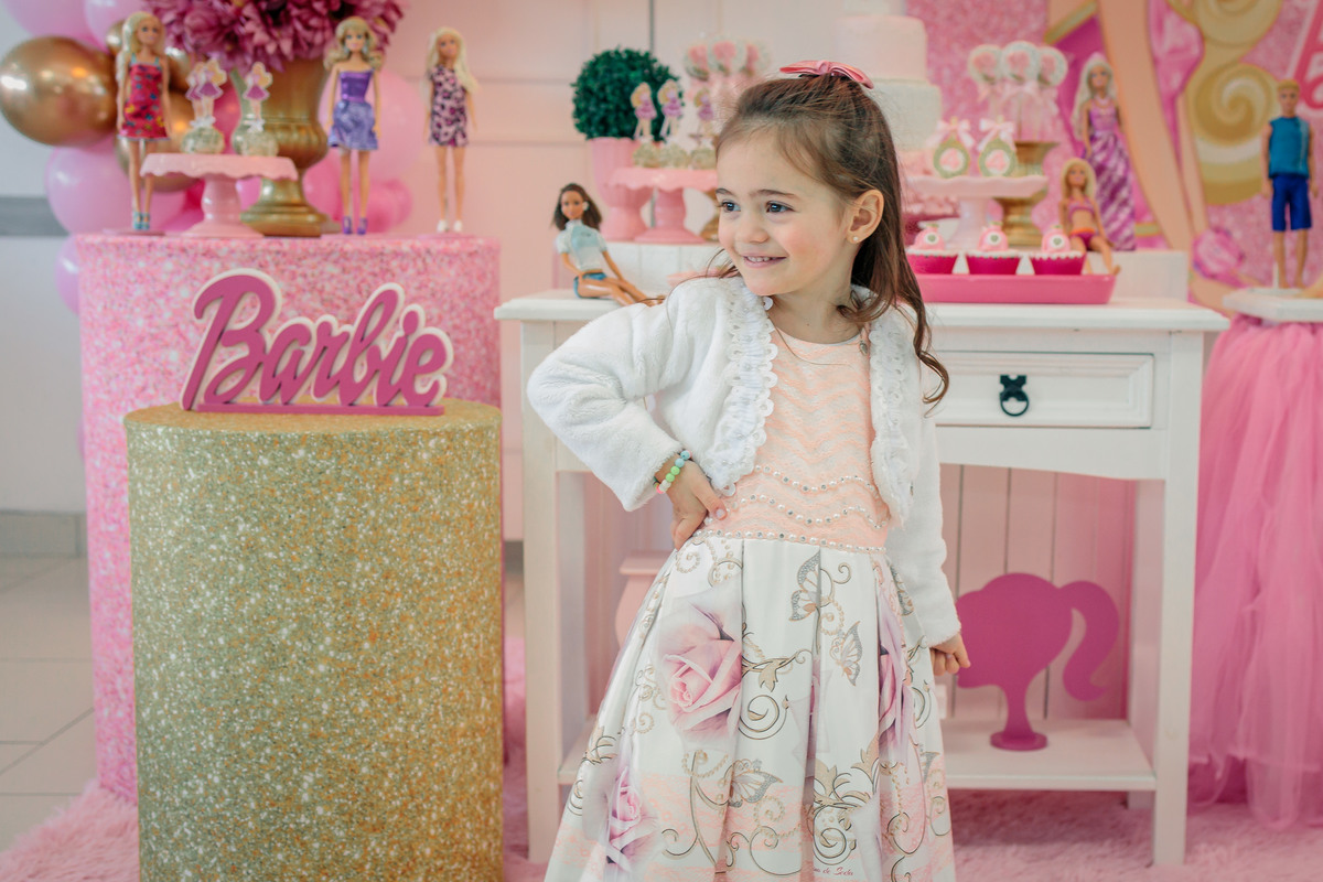 aniversário infantil, park fest festas, aniversário de 4 anos, fotografo em caxias do sul, bolo de aniversário, espaço de eventos, aniversário de menina, aniversário de criança, fotografo de crianças, festas em caxias do sul, decoração de eventos