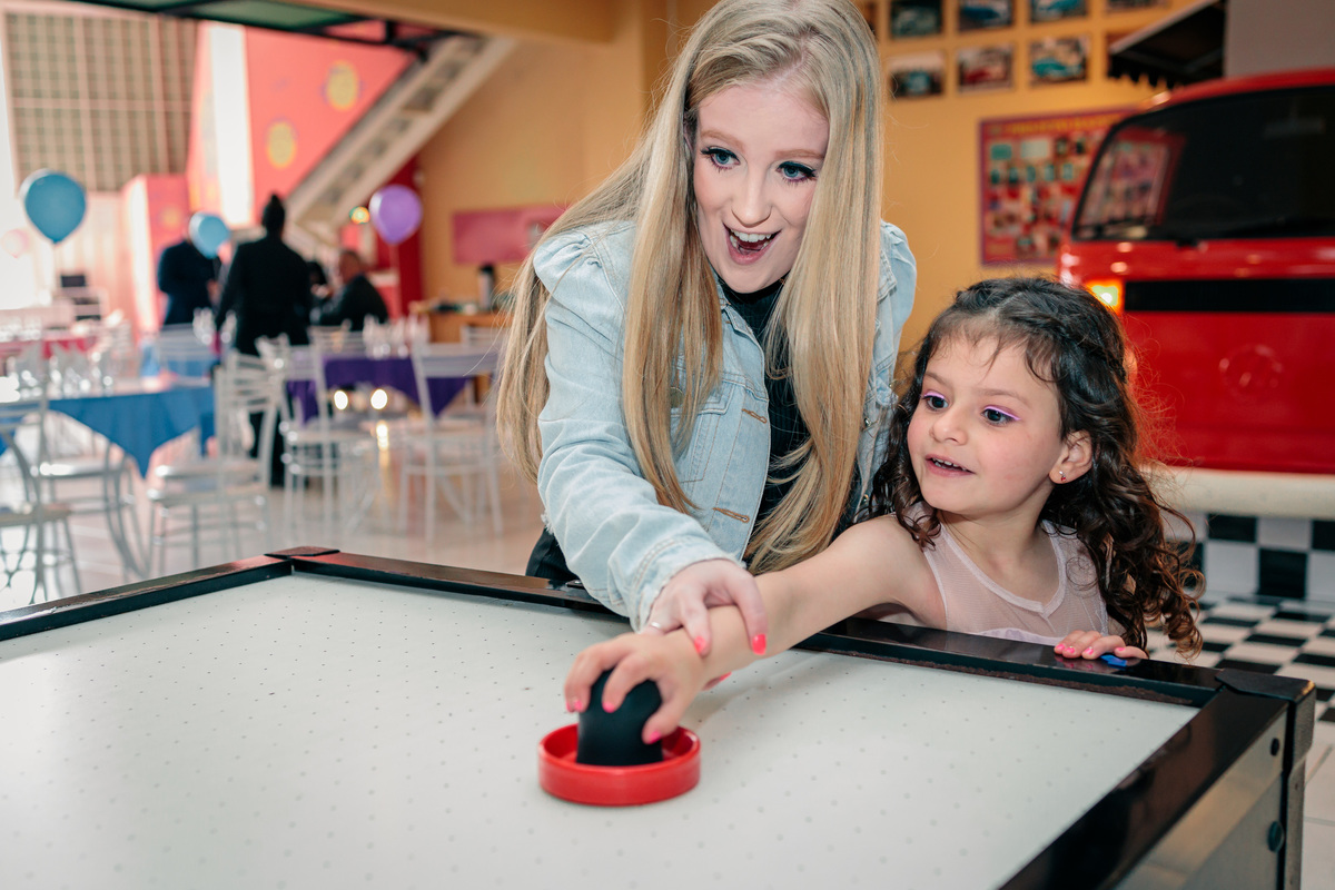 aniversário infantil, happy day festas, aniversário de 5 anos, fotografo em caxias do sul, bolo de aniversário, espaço de eventos, aniversário de menina, aniversário de criança, fotografo de crianças, festas em caxias do sul, decoração de evento