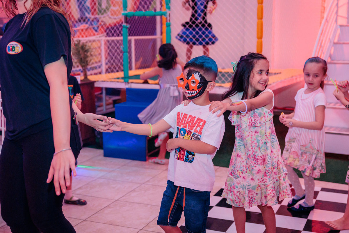 fotografo de aniversário infantil, fotografo de eventos caxias do sul, fotografo serra gaucha, fotografo de familia caxias do sul, bambolino festas, ticabum festas, pilim pim pim, ferraro kids, casa baruk, by ange, fotografo caxias do sul, park fest