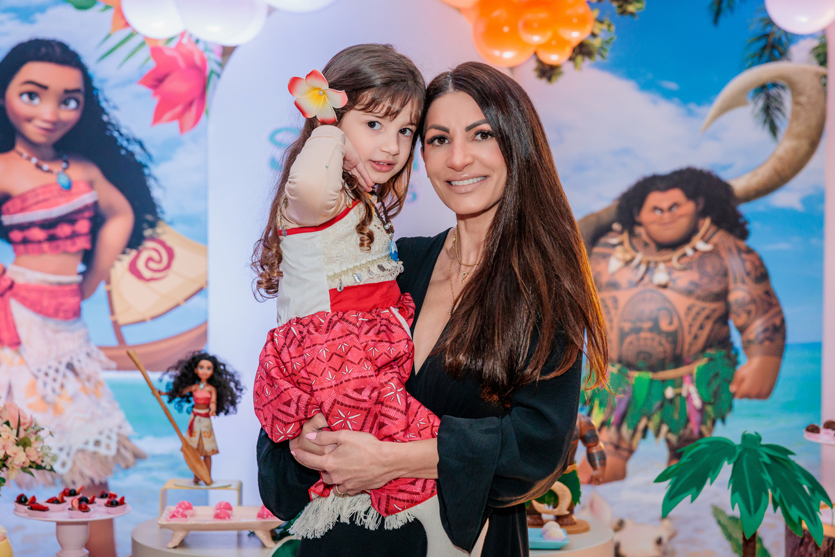 otografo de aniversario infantil em caxias do sul, festa infantil caxias do sul, fotografia de aniversario infantil, ferraro kids caxias do sul, aniversario 5 anos menina, fotografo infantil serra gaucha, festa de 5 anos infantil