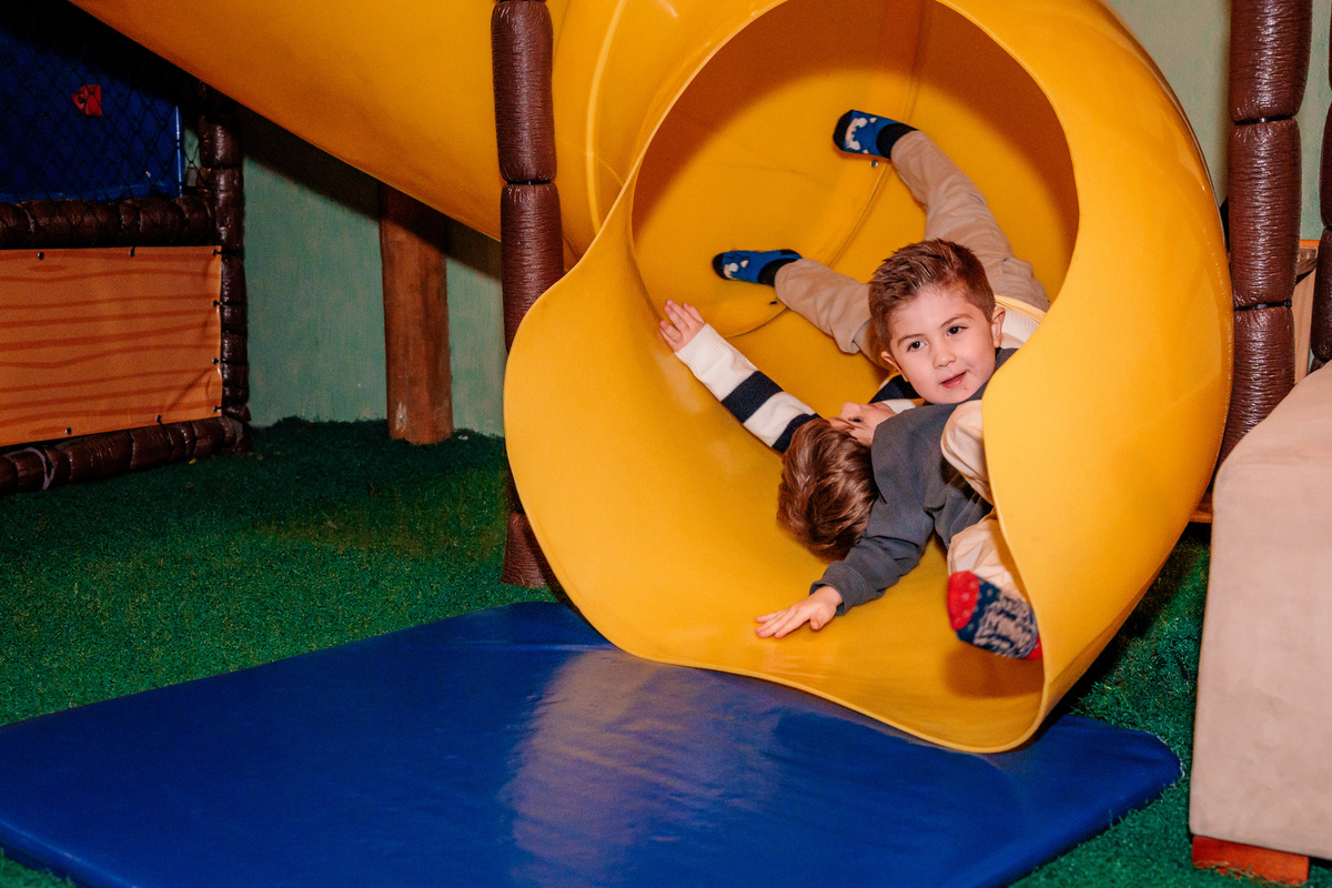 fotografo de aniversario infantil em caxias do sul, festa infantil caxias do sul, fotografia infantil serra gaucha, casas baruk caxias do sul, aniversario 4 anos menino, fotografo de festas infantis, cobertura fotografica aniversario infantil