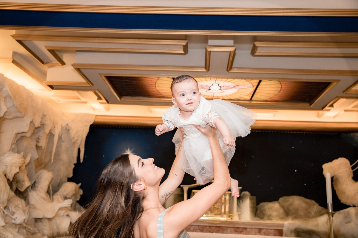 Batizado da Helena - Paroquia Santissia Trintade.SP64