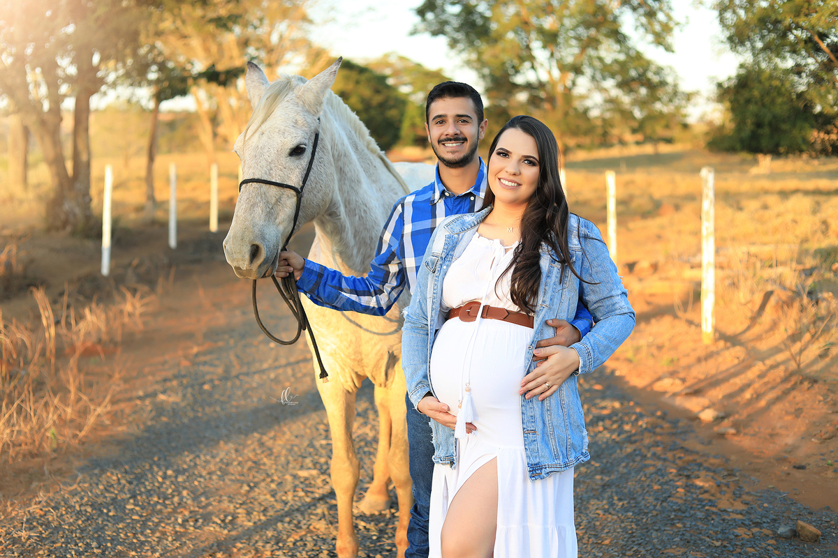 gestante,mundo azul, gestante menino, ensaio gestante,ensaio fotografico de gravida, fotos de gravida, gravida linda, ideias para ensaio gestante, ideias para gestantes, cha de bebe, recem nascido, nome em tricotim, meninas, roupinhas para bebes, tricotim