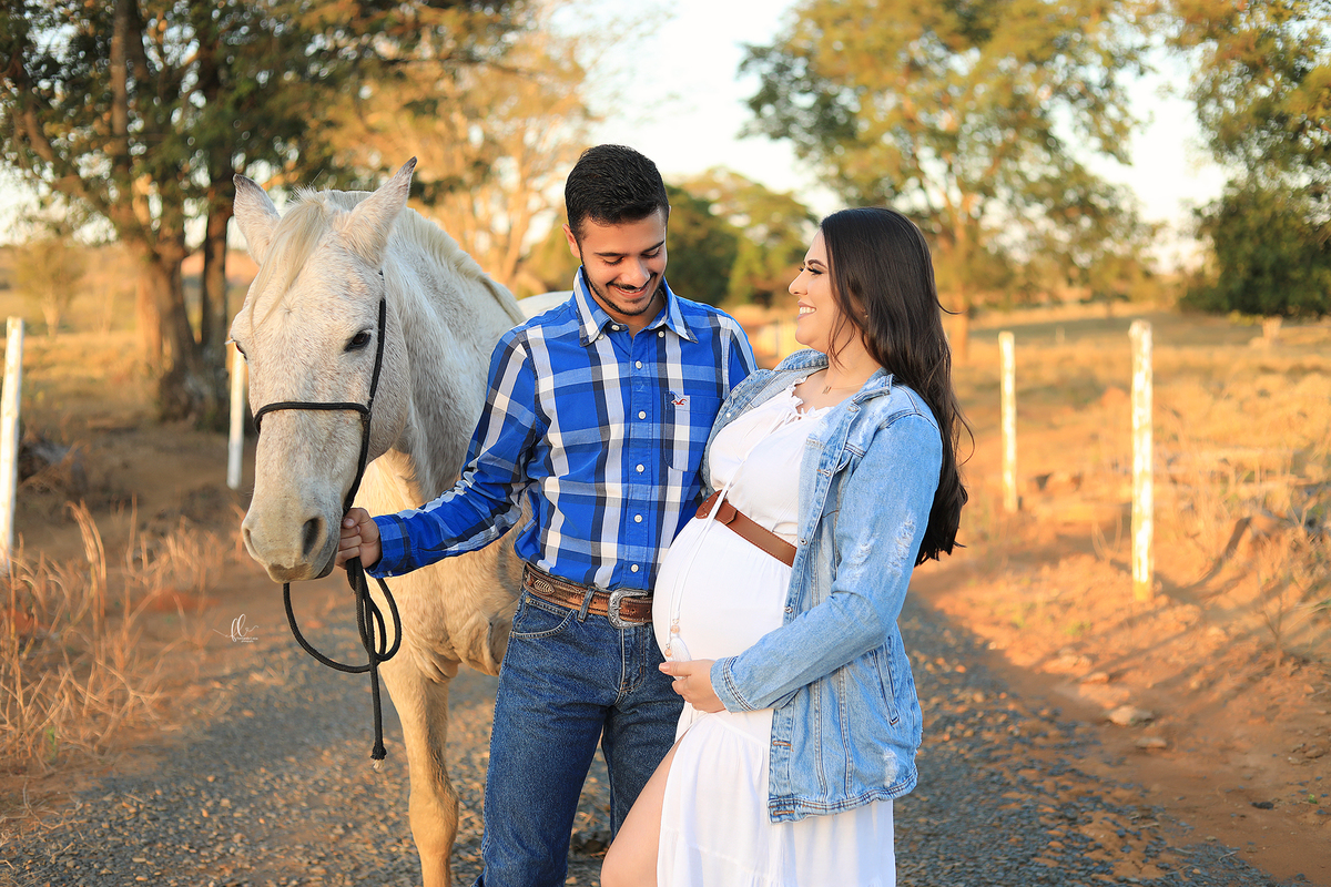 gestante,mundo azul, gestante menino, ensaio gestante,ensaio fotografico de gravida, fotos de gravida, gravida linda, ideias para ensaio gestante, ideias para gestantes, cha de bebe, recem nascido, nome em tricotim, meninas, roupinhas para bebes, tricotim