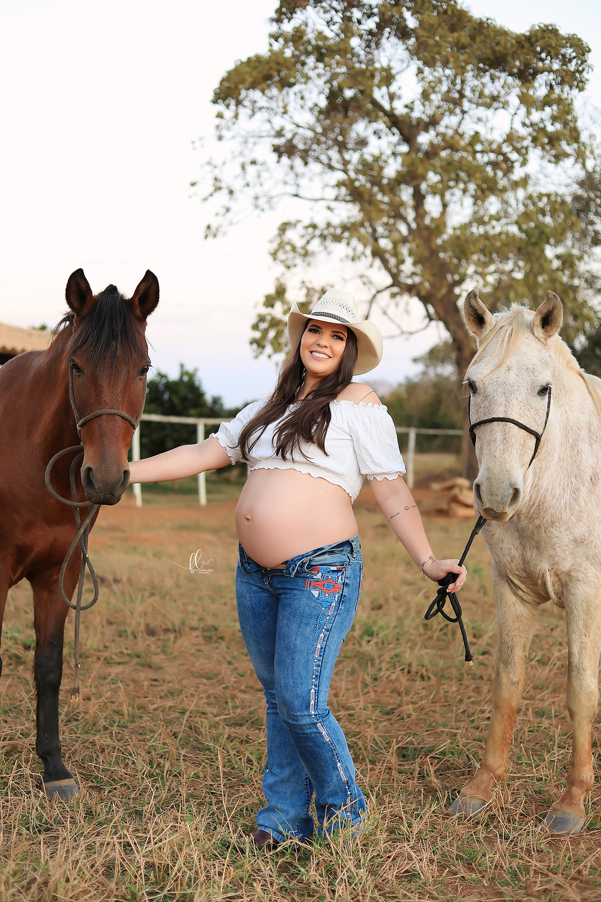 gestante,mundo azul, gestante menino, ensaio gestante,ensaio fotografico de gravida, fotos de gravida, gravida linda, ideias para ensaio gestante, ideias para gestantes, cha de bebe, recem nascido, nome em tricotim, meninas, roupinhas para bebes, tricotim