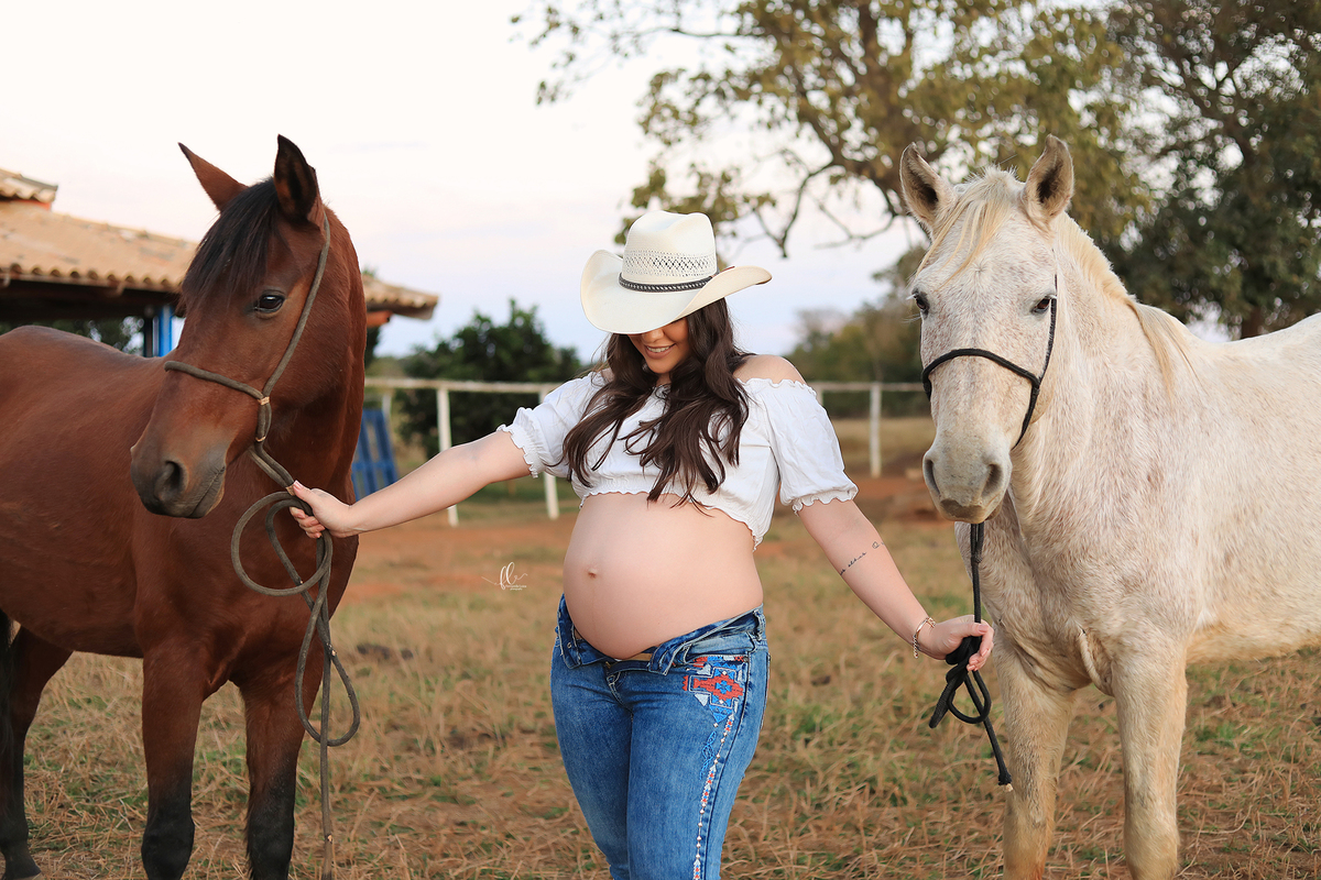 gestante,mundo azul, gestante menino, ensaio gestante,ensaio fotografico de gravida, fotos de gravida, gravida linda, ideias para ensaio gestante, ideias para gestantes, cha de bebe, recem nascido, nome em tricotim, meninas, roupinhas para bebes, tricotim