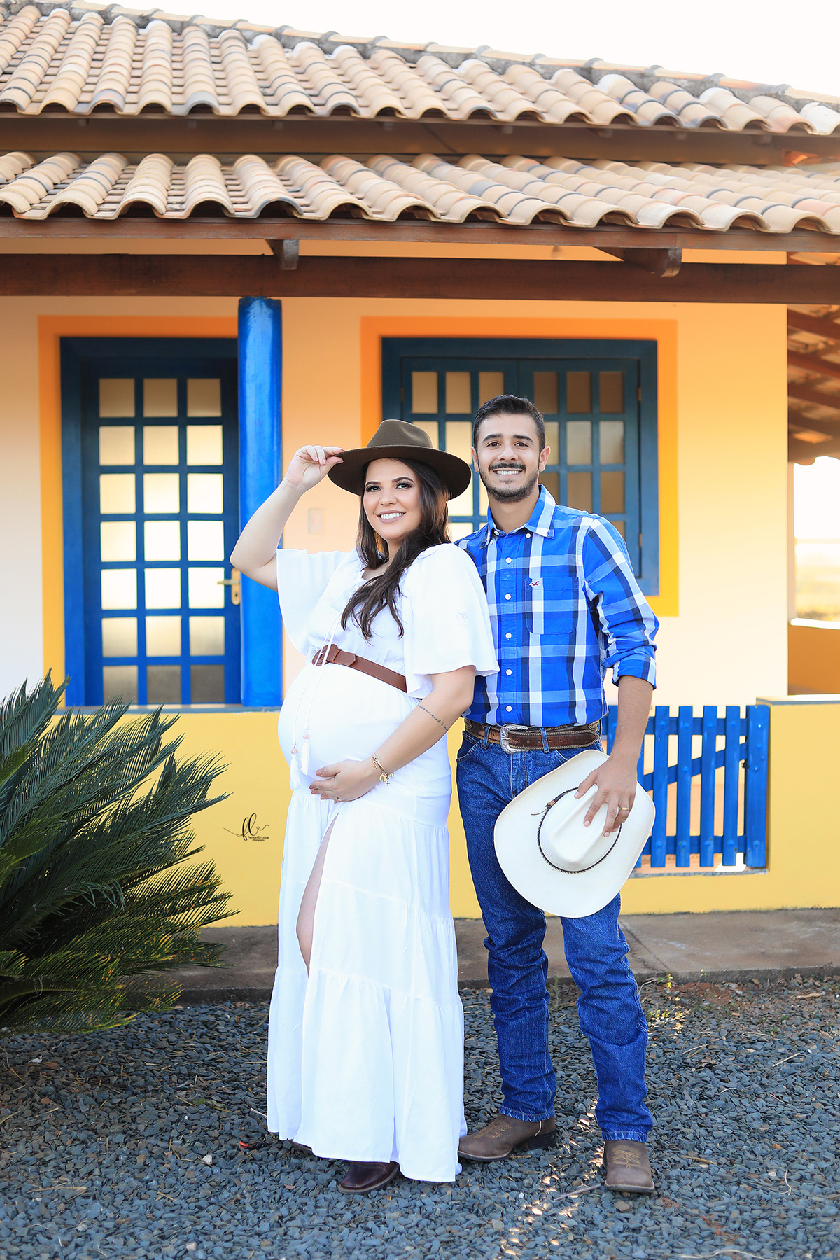 gestante,mundo azul, gestante menino, ensaio gestante,ensaio fotografico de gravida, fotos de gravida, gravida linda, ideias para ensaio gestante, ideias para gestantes, cha de bebe, recem nascido, nome em tricotim, meninas, roupinhas para bebes, tricotim