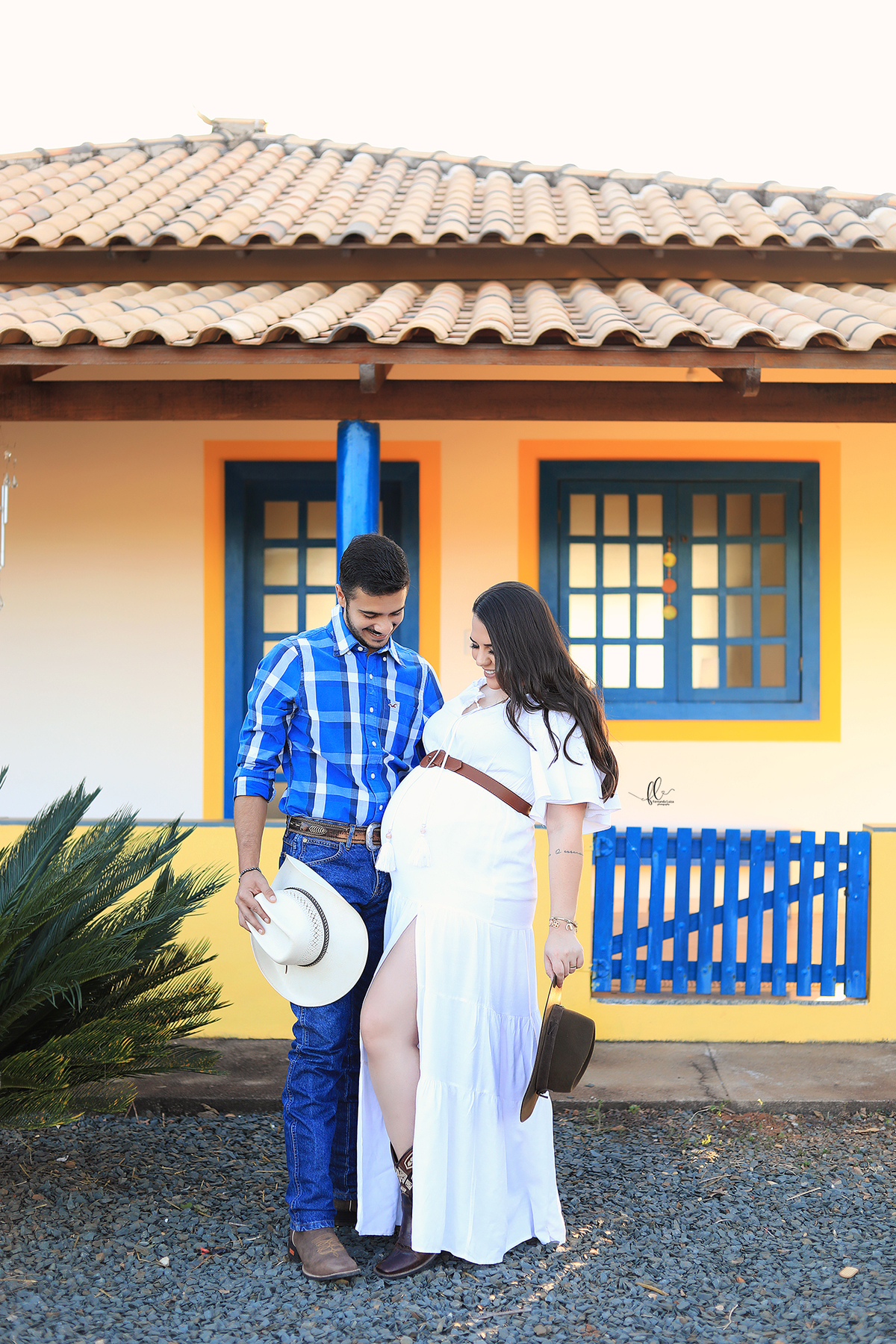 gestante,mundo azul, gestante menino, ensaio gestante,ensaio fotografico de gravida, fotos de gravida, gravida linda, ideias para ensaio gestante, ideias para gestantes, cha de bebe, recem nascido, nome em tricotim, meninas, roupinhas para bebes, tricotim