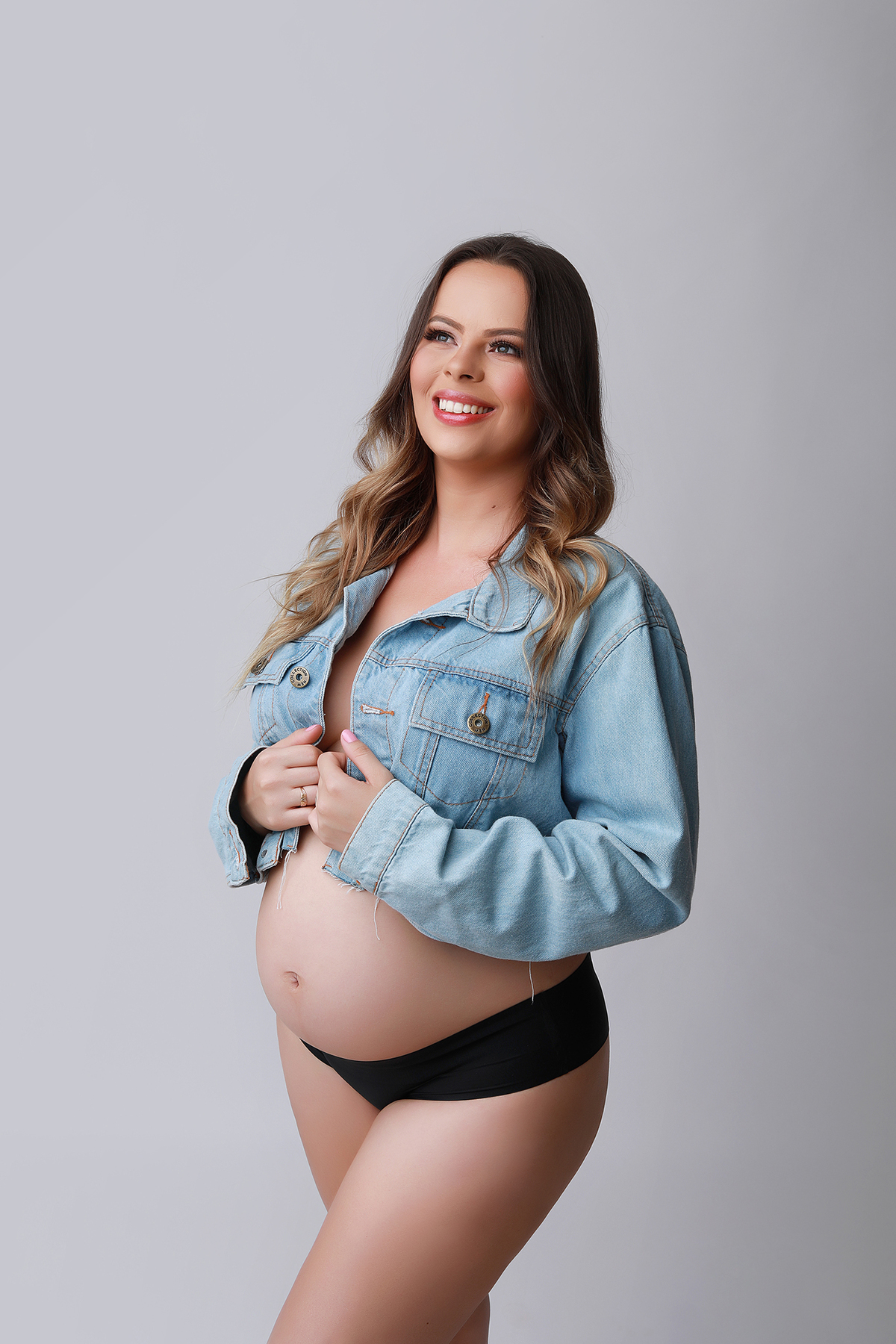 gestante,mundo azul, gestante menino, ensaio gestante,ensaio fotografico de gravida, fotos de gravida, gravida linda, ideias para ensaio gestante, ideias para gestantes, cha de bebe, recem nascido, nome em tricotim, meninas, roupinhas para bebes, tricotim