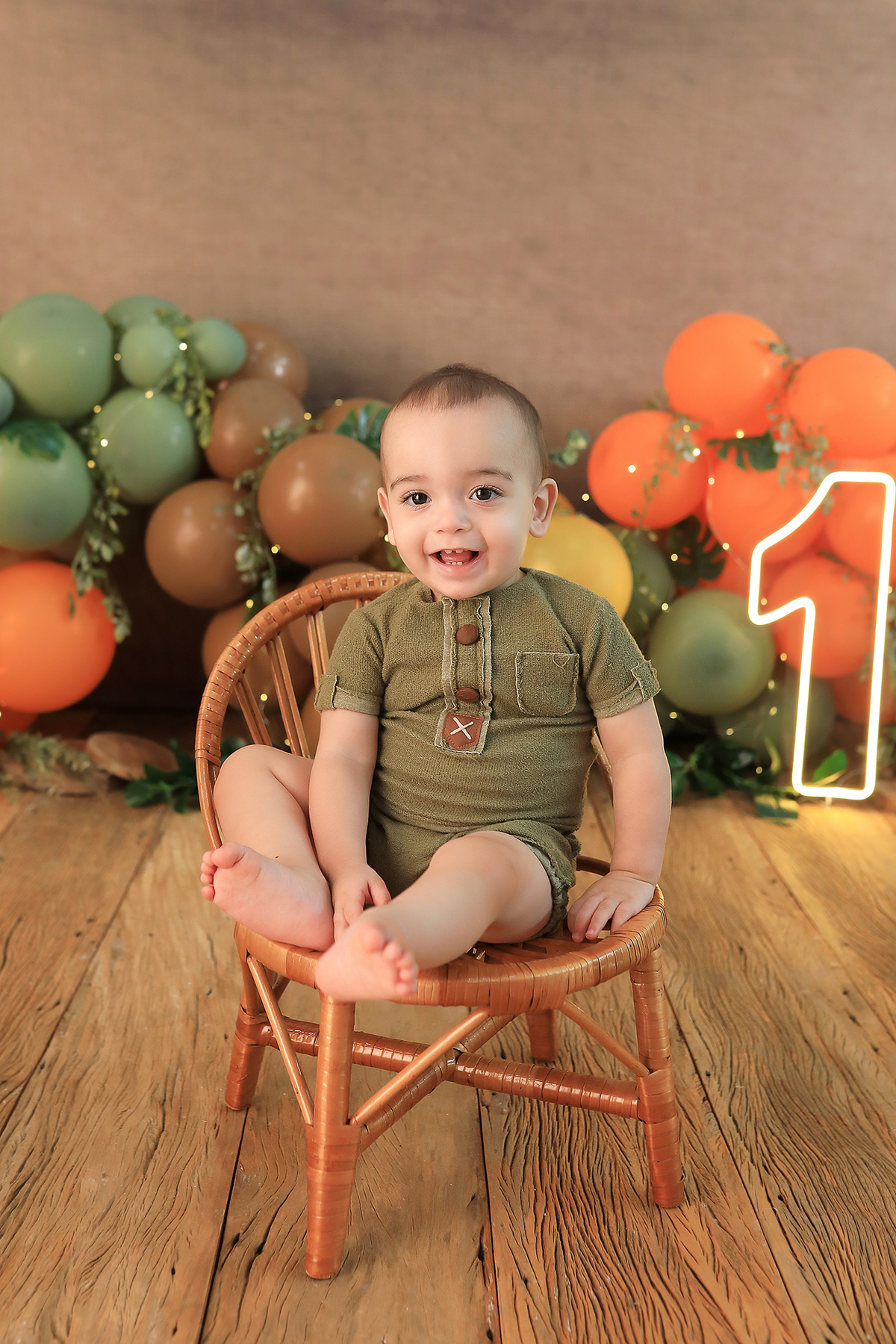 smash the fruit,ideias de sessão com melancia,cake smash,smash the fruit, ideias smash the fruit , melancia, sessão melancia, ,smash the fruit para menina,sessão de um ano no tema frutinhas ,sessao frutinhas, melancia, frutinhas, sessao com morangos