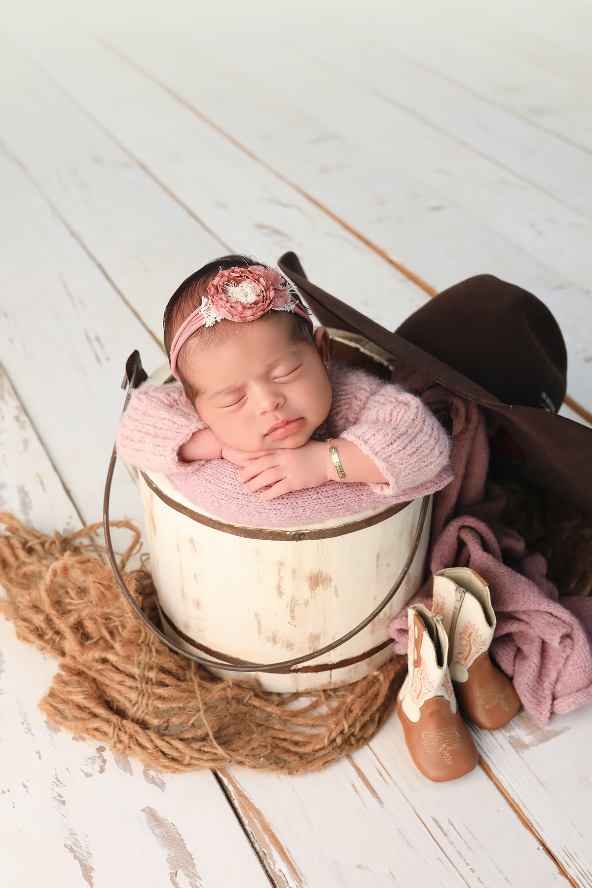 newborn, sessão newborn,newborn menina, newborn brasil,newborn ideias, ideias sessão newborn menina, ideias sessão newborn, recem nascido, bebes fofos, bebes, ideias fotos de bebes, ideias de fotos de bebes recem nascido, poses newborn,