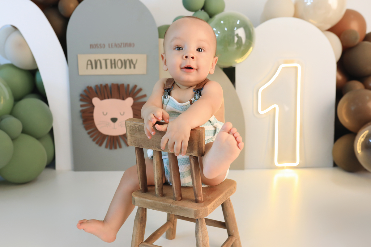 smash leoazinho,ideias de sessão leaozinho,cake smash,smash the fruit, ideias smash the fruit , melancia, nosso leaozinho, ,smash the fruit para menina,sessão de um ano no tema frutinhas ,sessao frutinhas, melancia, frutinhas, safari, smash safari