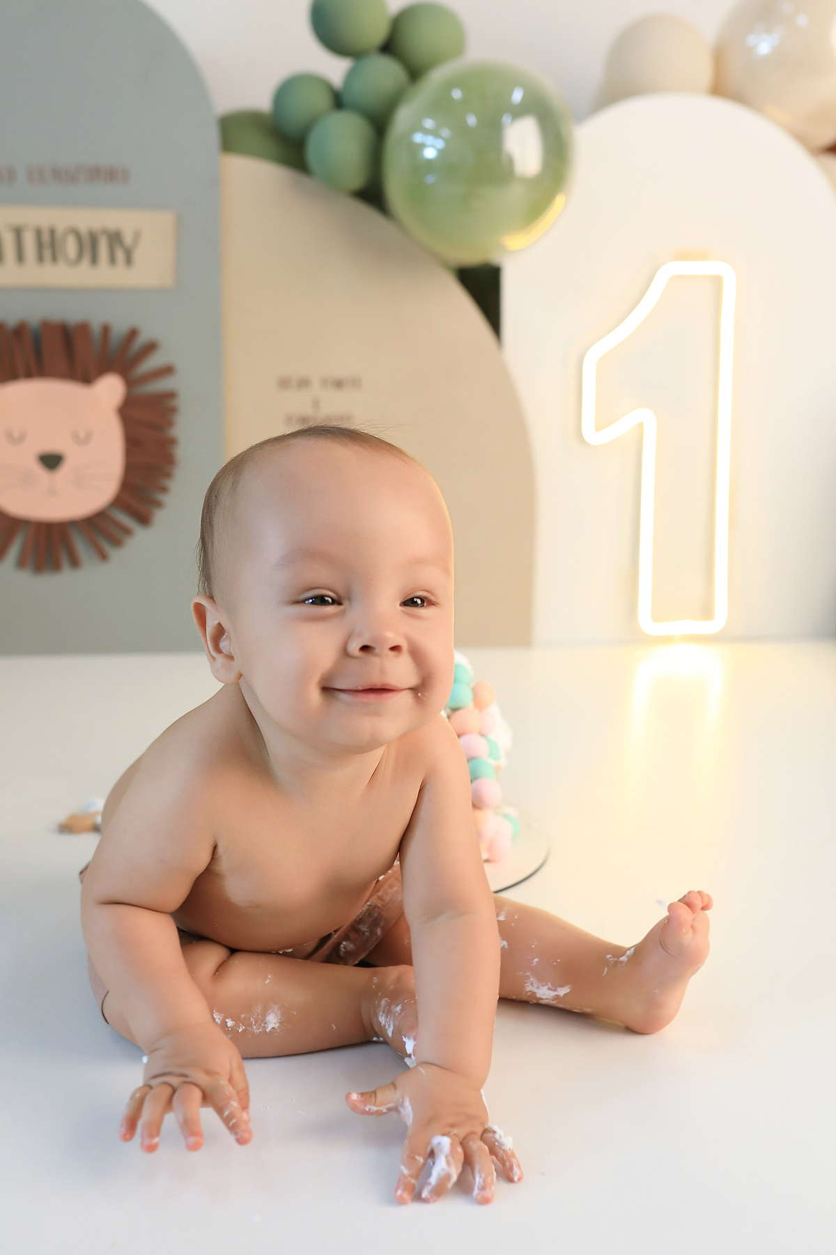 smash leoazinho,ideias de sessão leaozinho,cake smash,smash the fruit, ideias smash the fruit , melancia, nosso leaozinho, ,smash the fruit para menina,sessão de um ano no tema frutinhas ,sessao frutinhas, melancia, frutinhas, safari, smash safari