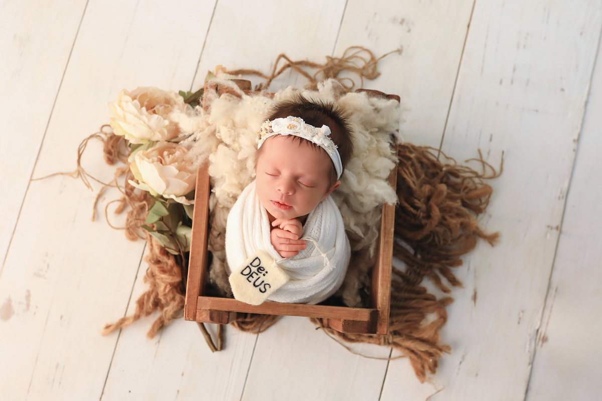 newborn, sessão newborn,newborn menina, newborn brasil,newborn ideias, ideias sessão newborn menina, ideias sessão newborn, recem nascido, bebes fofos, bebes, ideias fotos de bebes, ideias de fotos de bebes recem nascido, poses newborn,