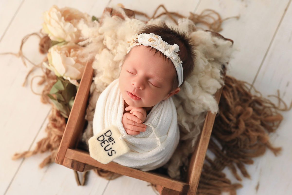 newborn, sessão newborn,newborn menina, newborn brasil,newborn ideias, ideias sessão newborn menina, ideias sessão newborn, recem nascido, bebes fofos, bebes, ideias fotos de bebes, ideias de fotos de bebes recem nascido, poses newborn,