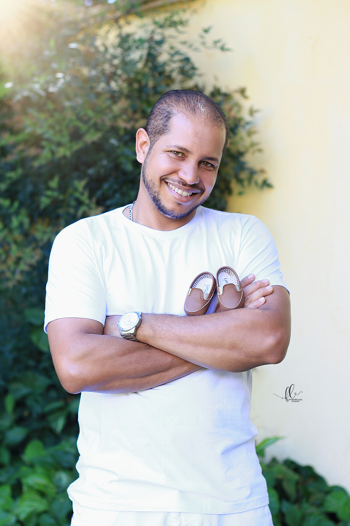 gestante, sapatinho de bebê, ensaio gestante, ensaio fotografico de gravida, fotos de gravida, gravida linda, ideias para ensaio gestante, ideias para gestantes, cha de bebe, recem nascido, mamaes de primeira viagem, fraldas, roupinhas para bebes