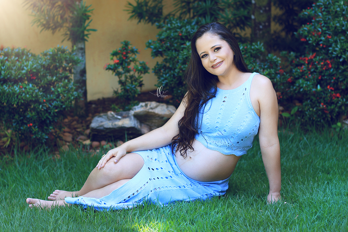 gestante, sapatinho de bebê, ensaio gestante, ensaio fotografico de gravida, fotos de gravida, gravida linda, ideias para ensaio gestante, ideias para gestantes, cha de bebe, recem nascido, mamaes de primeira viagem, fraldas, roupinhas para bebes