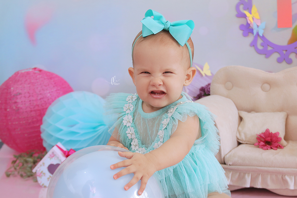 smash, smash the cake, ideias jardim encantado, sessão do bolinho, cake smash, smash the cake tema jardim encantado, smash the cake cenário jardim, jardim encantado,bolo jardim encantado,smash the cake para menina,sessão de um ano no tema jardim,borboleta