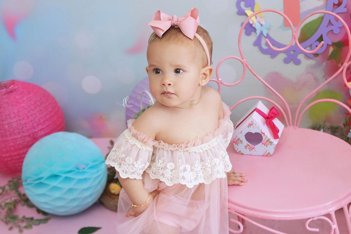 smash, smash the cake, ideias jardim encantado, sessão do bolinho, cake smash, smash the cake tema jardim encantado, smash the cake cenário jardim, jardim encantado,bolo jardim encantado,smash the cake para menina,sessão de um ano no tema jardim,borboleta