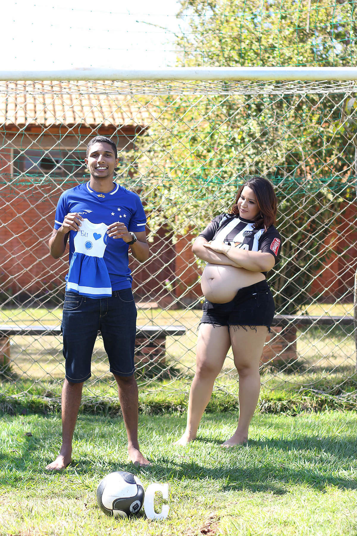 gestante,sapatinho de bebê,ensaio gestante,ensaio fotografico de gravida,fotos de gravida,gravida linda,ideias para ensaio gestante,ideias para gestantes,cha de bebe,recem nascido,mamaes de primeira viagem,fraldas,roupinhas para bebes, cruzeiro, atletico