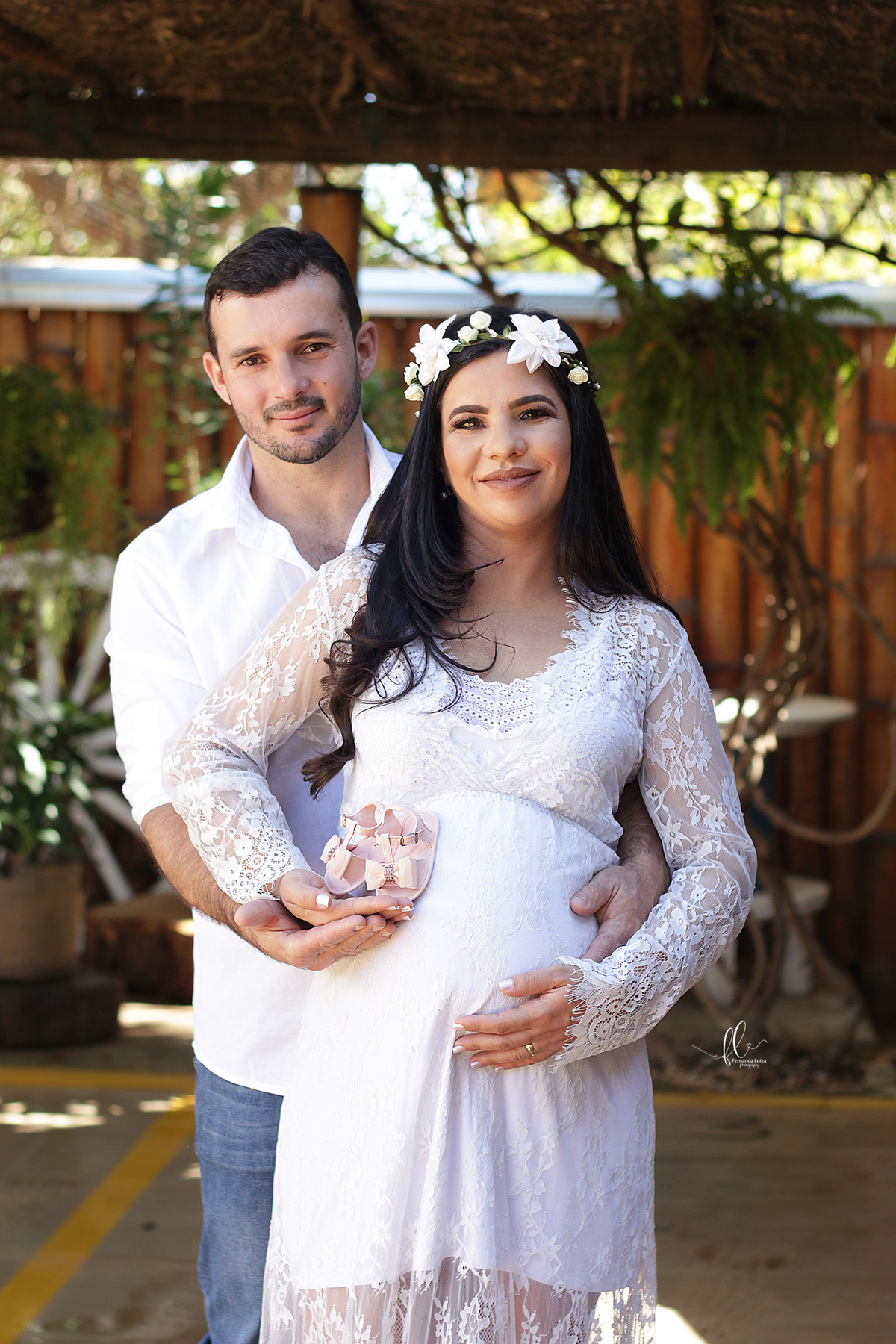 gestante, sapatinho de bebê, ensaio gestante, ensaio fotografico de gravida, fotos de gravida, gravida linda, ideias para ensaio gestante, ideias para gestantes, cha de bebe, recem nascido, mamaes de primeira viagem, fraldas, roupinhas para bebes