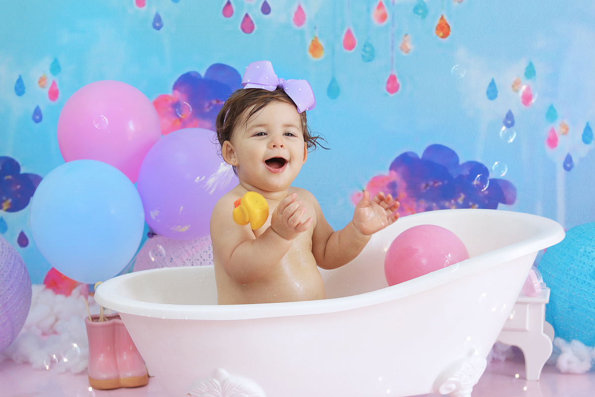 smash chuva de amor,smash the cake,sessão smash the cake,sessão do bolinho, cake smash,smash the cake tema chuva de amor,smash the cake cenário chuva de amor,chuva de amor,chuva de benção,smash the cake para menina,sessão de um ano no tema chuva de amor