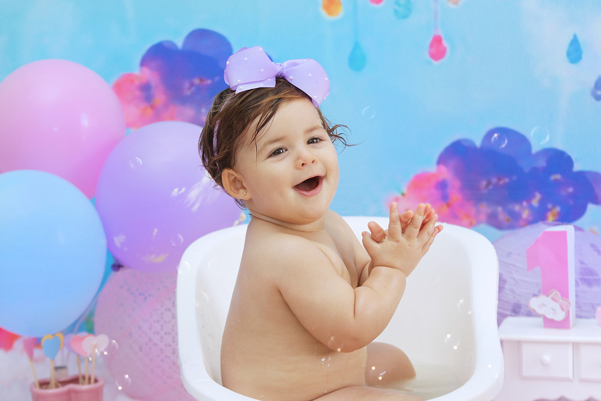 smash chuva de amor,smash the cake,sessão smash the cake,sessão do bolinho, cake smash,smash the cake tema chuva de amor,smash the cake cenário chuva de amor,chuva de amor,chuva de benção,smash the cake para menina,sessão de um ano no tema chuva de amor