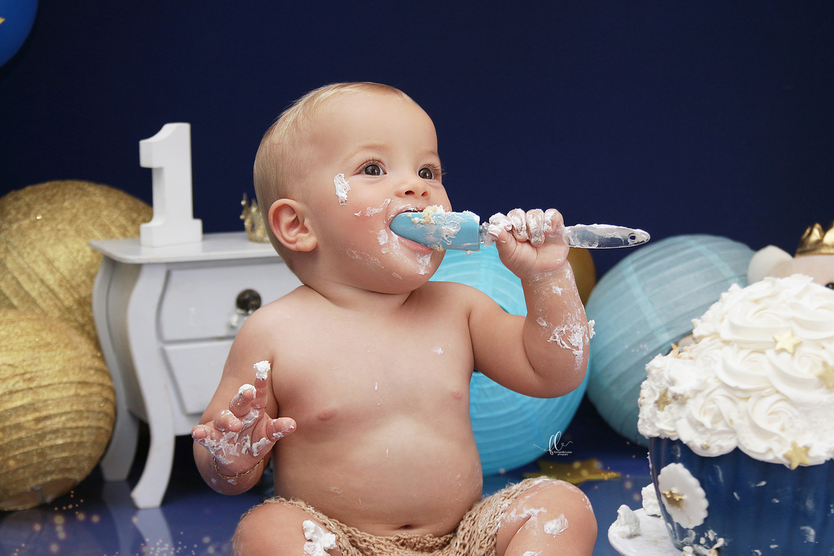 smash ursinho princip,smash the cake,sessão smash the cake, cake smash,smash the cake tema ursinho principe,smash the cake cenário ursinho principe,ursinho,ursinho principe,smash the cake para menino,sessão de um ano no tema ursinho, realeza, principe,