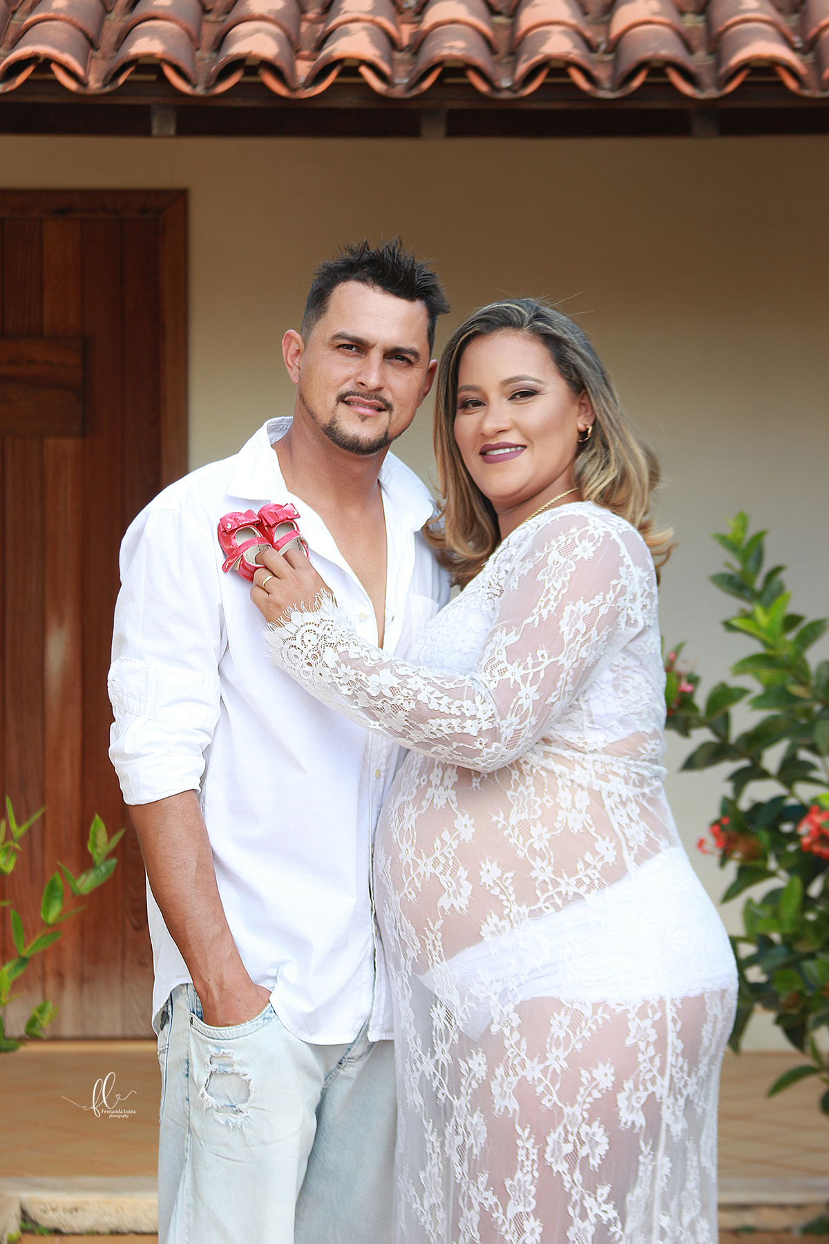 gestante,fotos no eucalipto, ensaio gestante, ensaio fotografico de gravida, fotos de gravida, gravida linda, ideias para ensaio gestante, ideias para gestantes, cha de bebe, recem nascido, nome em tricotim, fraldas, roupinhas para bebes