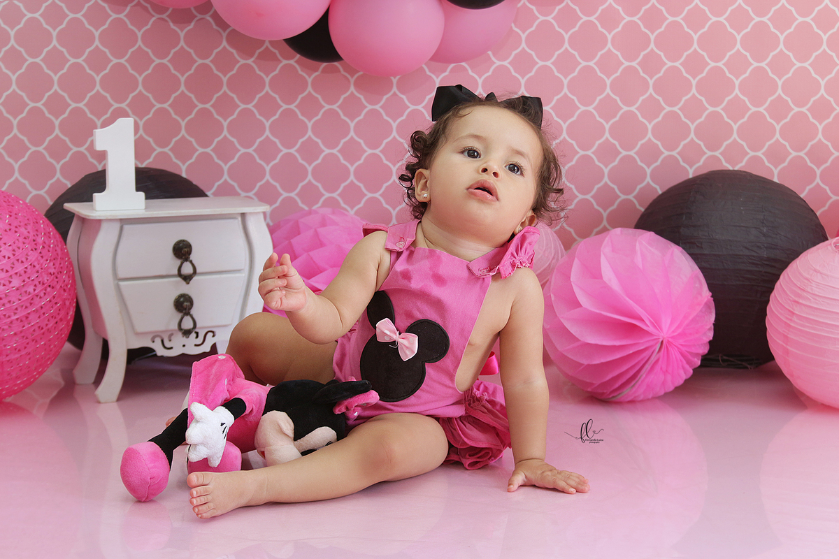 smash the cake minnie rosa,ideias minnie rosa, sessão do bolinho, cake smash,smash the cake tema minnie, smash the cake, cenário da minnie, minnie, disney, bolo da minnie rosa,smash the cake para menina,sessão de um ano no tema minnie, mickey,