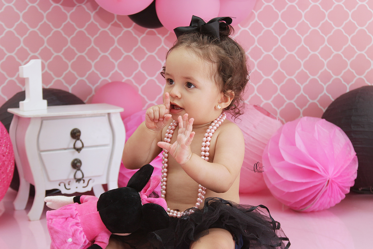 smash the cake minnie rosa,ideias minnie rosa, sessão do bolinho, cake smash,smash the cake tema minnie, smash the cake, cenário da minnie, minnie, disney, bolo da minnie rosa,smash the cake para menina,sessão de um ano no tema minnie, mickey,