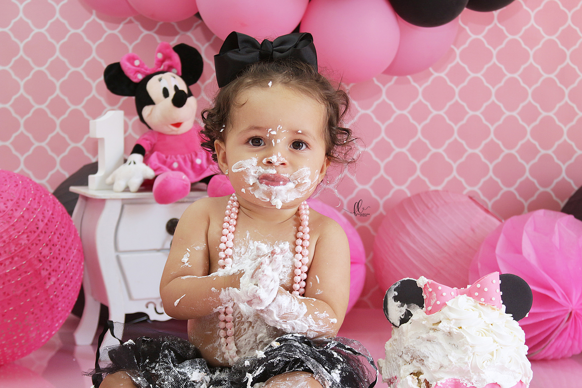 smash the cake minnie rosa,ideias minnie rosa, sessão do bolinho, cake smash,smash the cake tema minnie, smash the cake, cenário da minnie, minnie, disney, bolo da minnie rosa,smash the cake para menina,sessão de um ano no tema minnie, mickey,