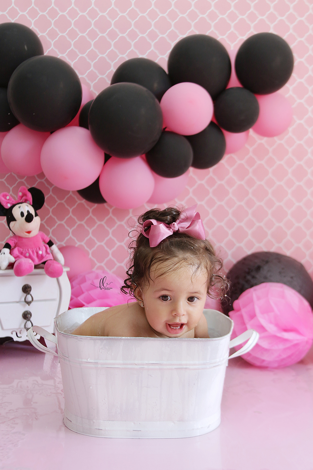 smash the cake minnie rosa,ideias minnie rosa, sessão do bolinho, cake smash,smash the cake tema minnie, smash the cake, cenário da minnie, minnie, disney, bolo da minnie rosa,smash the cake para menina,sessão de um ano no tema minnie, mickey,