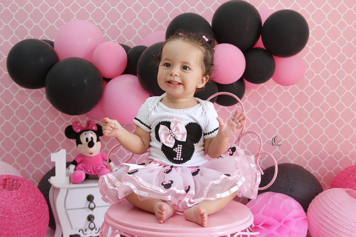 smash the cake minnie rosa,ideias minnie rosa, sessão do bolinho, cake smash,smash the cake tema minnie, smash the cake, cenário da minnie, minnie, disney, bolo da minnie rosa,smash the cake para menina,sessão de um ano no tema minnie, mickey,