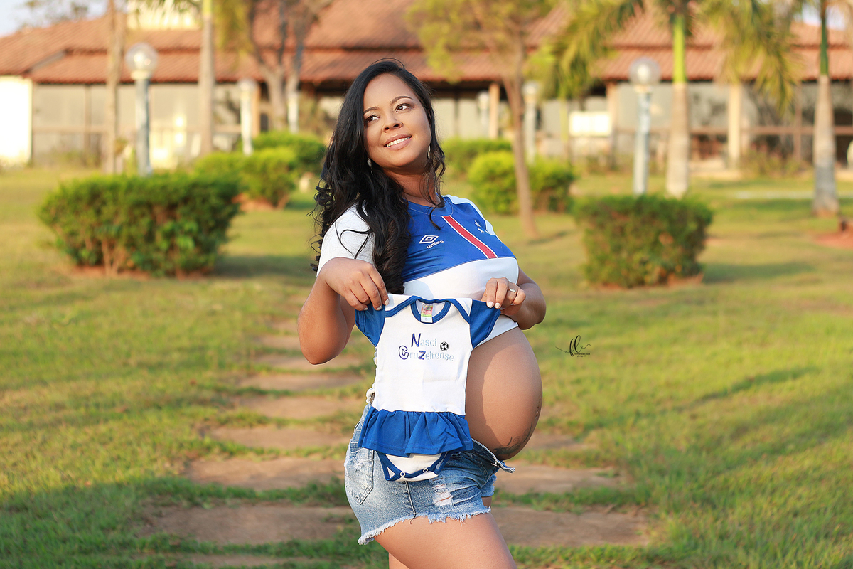 gestante,fotos no eucalipto, ensaio gestante, ensaio fotografico de gravida, fotos de gravida, gravida linda, ideias para ensaio gestante, ideias para gestantes, cha de bebe, recem nascido, nome em tricotim, fraldas, roupinhas para bebes, tricotim