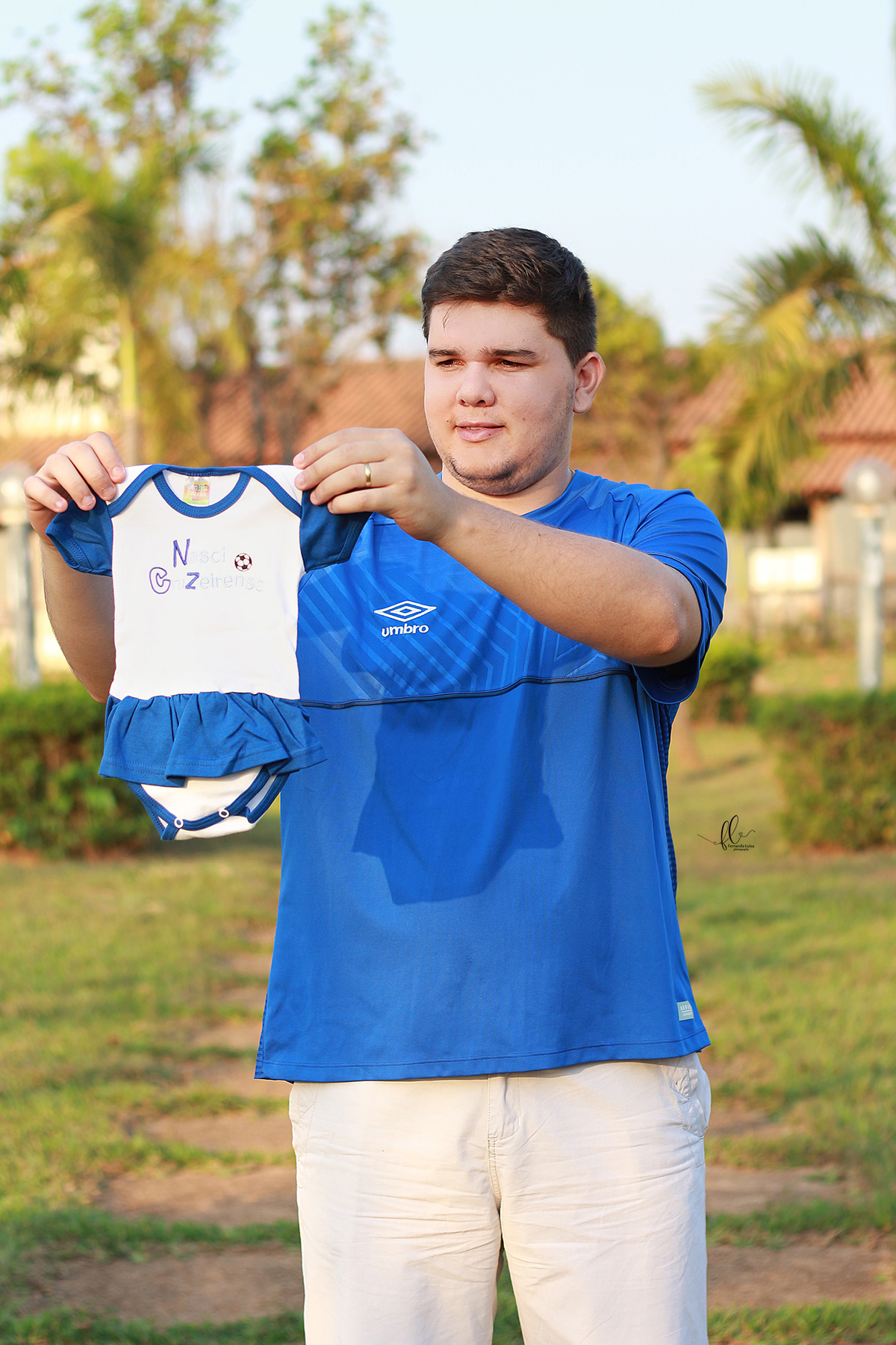 gestante,fotos no eucalipto, ensaio gestante, ensaio fotografico de gravida, fotos de gravida, gravida linda, ideias para ensaio gestante, ideias para gestantes, cha de bebe, recem nascido, nome em tricotim, fraldas, roupinhas para bebes, tricotim